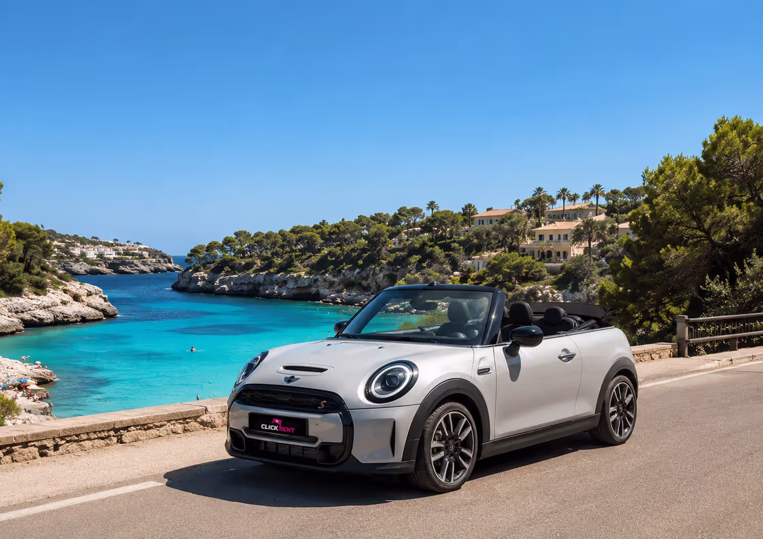2-CALA MANDIA COCHE.avif